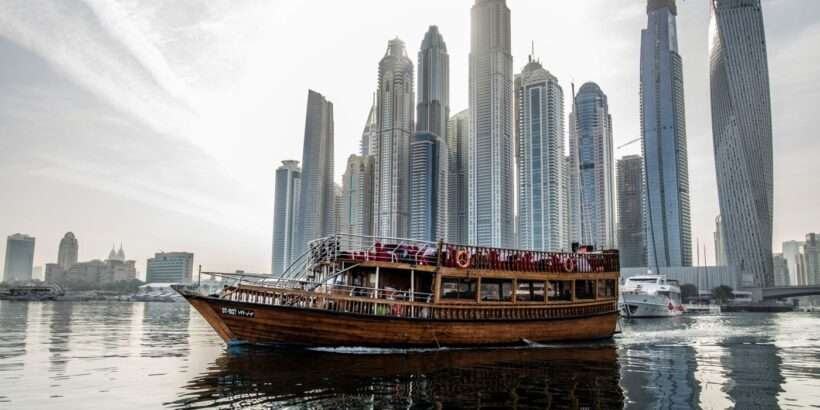 dhow cruise dubai creek premium package