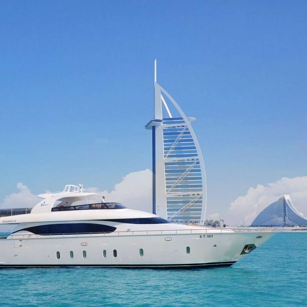 Dubai Private Yachts Parties